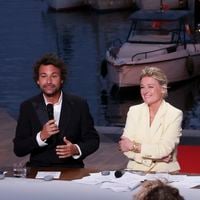 Anne-Elisabeth Lemoine et Bertrand Chameroy complices à la plage : une nouvelle photo fait surface