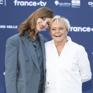 Muriel Robin et Louise Bourgoin assistent à la projection de La pire mère au monde lors du 18ème Festival du Film Francophone d'Angoulême le 28 août 2025 à Angoulême, France. Photo by David NIVIERE/ABACAPRESS.COM