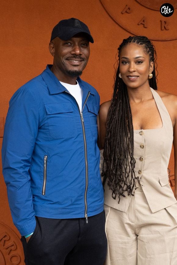Harry Roselmack et Jennifer Galap posent à Roland-Garros à l'occasion du tournoi de Roland-Garros, le 7 juin 2025, à Paris, en France. Photo de Laurent Zabulon/ABACAPRESS.COM