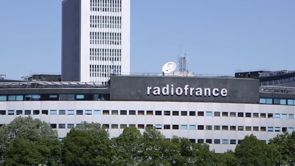 "Une belle page qui se tourne" : Cette célèbre directrice artistique de radio quitte Ici (ex-France Bleu)