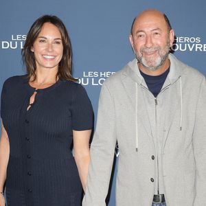 Kad Merad et sa femme Julia Vignali - Avant-première du film "Les héros du louvre" au cinema L'Arlequin à Paris le 1er septembre 2026. © Coadic Guirec/Bestimage