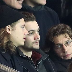 Pierre Sarkozy, Louis Sarkozy et Jean Sarkozy dans les tribunes lors du match de Ligue 1 Paris Saint-Germain - Toulouse FC au parc des Princes à Paris, France, le 19 février 2017. Le PSG fait match nul 0-0 contre le TFC. © Cyril Moreau/Bestimage