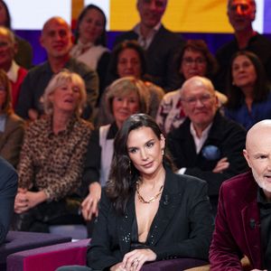 Exclusif - Hugo, Jade et Franck Leboeuf lors de l'enregistrement de l'émission "Famille je vous aime" à Paris, le 2 décembre 2025. 

© Gaffiot-Perusseau/Bestimage