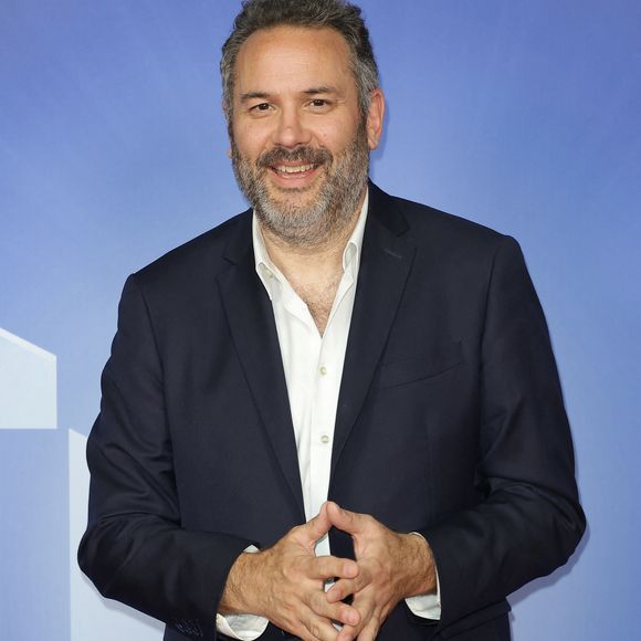 Bruce Toussaint au photocall de l’Upfront 2026 de TF1 à la Seine Musicale à Boulogne-Billancourt le 18 juin 2026.

© Coadic Guirec/Bestimage