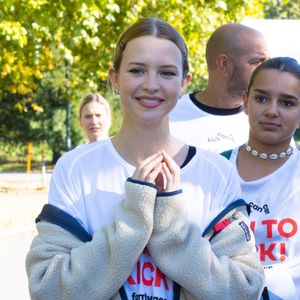 Exclusif - La chanteuse Angèle, marraine de la fondation KickCancer, participe à la course " RUN TO KICK family race", afin de lutter contre le cancer de tous les enfants.Belgique, Bruxelles, le 25 septembre 2022.
ALAIN ROLLAND/ IMAGEBUZZ/ BESTIMAGE