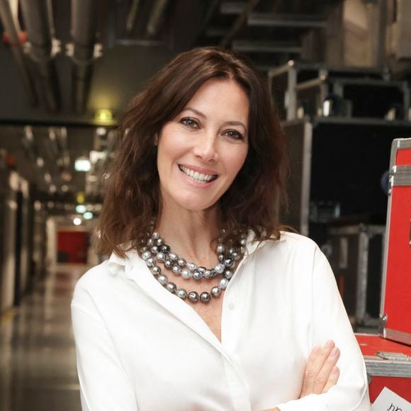 Mareva Galanter en studio lors de l'enregistrement de l'émission "Le Grand Echiquier, Spéciale Outre-Mer", présentée par C.Chazal et A.Manoukian et diffusée le 31 octobre sur France 2.

© Jack Tribeca / Bestimage