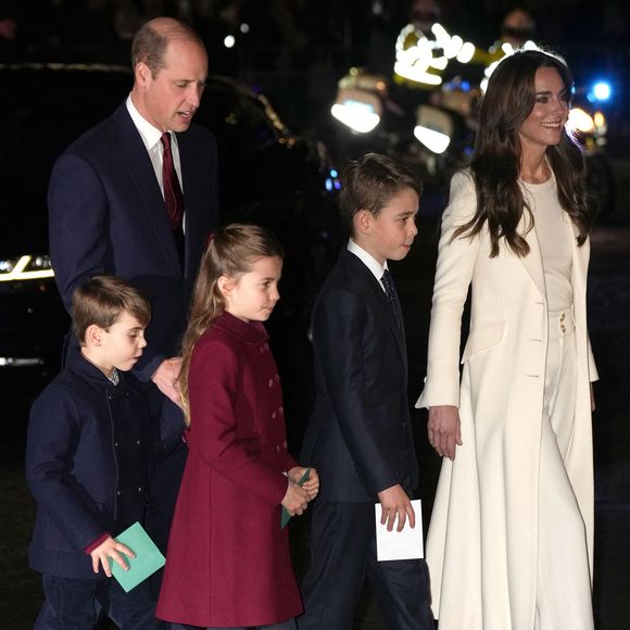 Le prince William, prince de Galles,Catherine (Kate) Middleton, princesse de Galles, Le prince George de Galles,La princesse Charlotte de Galles, La princesse Charlotte de Galles - Traditionnel concert de Noël "Together At Christmas" à l'abbaye de Westminster à Londres le 8 décembre 2023.