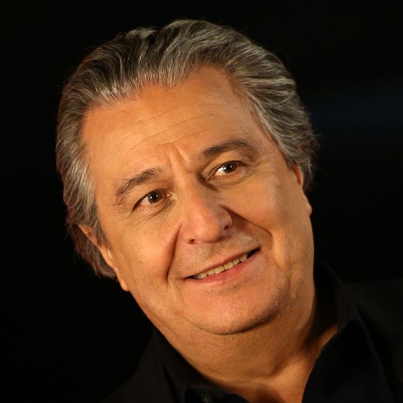 Conquis par ce pays, l'acteur amoureux d'Isabelle de Araujo, qui a la nationalité belge depuis 2018,  révélait à Paris Match Belgique : "Je suis très bien, c'est très gai"

Exclusif - Christian Clavier - Enregistrement de l'émission "Toute la musique qu'on aime", qui sera diffusée le 1er janvier 2015 sur TF1