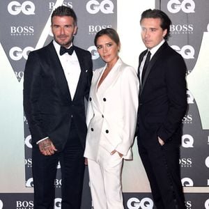 Après s'être montrée très (trop?) présente lors du mariage de son fils Brooklyn avec Nicola Peltz en 2022, Victoria Beckham a vu son aîné s'éloigner...

David Beckham, Victoria Beckham et Brooklyn Beckham lors des GQ Men of the Year Awards 2019 en association avec Hugo Boss qui se sont tenus à la Tate Modern, Bankside, Londres, Royaume-Uni, le 3 septembre 2019. Photo par Doug Peters/PA Wire/ABACAPRESS.COM
