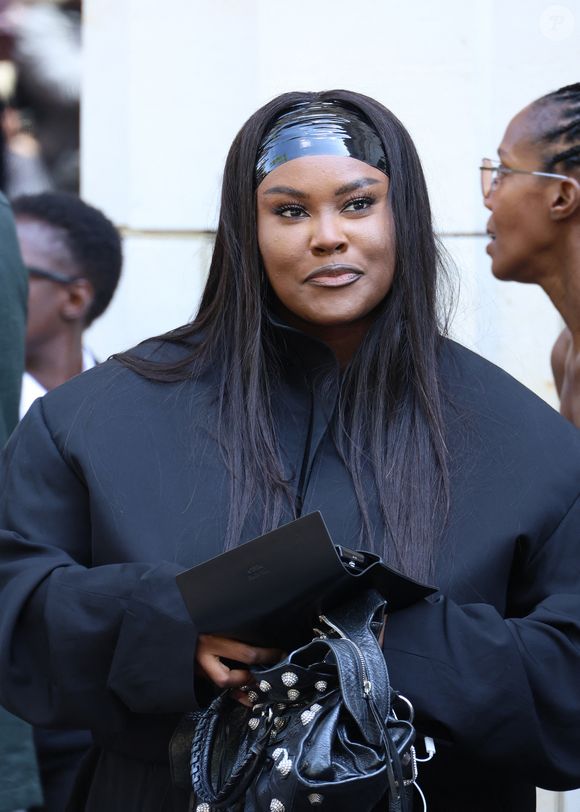 Yseult - Arrivées au défilé Balenciaga Collection Haute Couture Automne/Hiver 2025-2026 lors de la Fashion Week de Paris (PFW), le 9 juillet 2025. 
© Denis Guignebourg / Bestimage