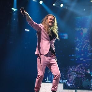 En cause, selon les organisateurs, la météo. 
Exclusif - Julien Doré est en concert au Zenith Arena à Lille le 10 décembre 2022. © Stéphane Vansteenkiste / Bestimage