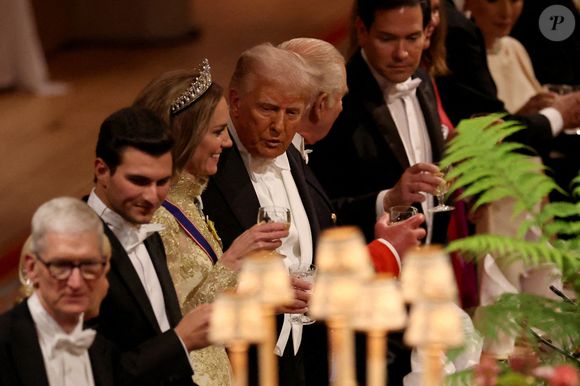 Michael Boulos, la princesse de Galles, le président américain Donald Trump, le roi Charles III et le secrétaire d'État américain Marco Rubio lors du banquet d'État pour le président américain et la première dame Melania Trump au château de Windsor, Berkshire, au premier jour de leur deuxième visite d'État au Royaume-Uni. Mercredi 17 septembre 2025. Photo by Phil Noble/PA Wire/ABACAPRESS.COM