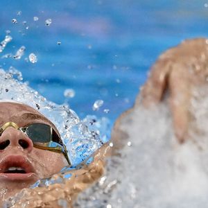 Léon Marchand dans l'épreuve du 400m Individuel lors des 22ème Championnats du Monde de Natation à Singapour. Inside/Psnewz/Bestimage
