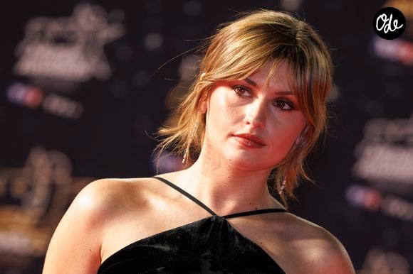 La gagnante de la "Star Academy" a déjà perdu 5 kilos et souhaite en perdre 5 de plus.

Marine Delplace à la 28e cérémonie des NRJ Music Awards, le 23 octobre 2026 à Cannes, Photo : Anne Barson/ABACAPRESS.COM