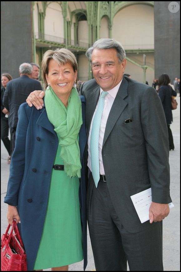 Le Baron et la Baronne Guy Ullens de Shooten - Visite privée de l'exposition 'Richard Serra' promenade Monumeta 2008 au Grand Palais. Exposition réalisée avec le soutien de LVMH. (BERTRAND RINDOFF PETROFF / BESTIMAGE).