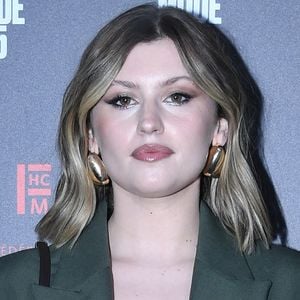 Marine, gagnante de la dernière saison de la "Star Academy", est nommée dans la catégorie "Révélation Féminine" de l'année.

Marine Delplace au photocall du 22ème dîner de la mode pour le Sidaction à Paris, le 30 janvier 2025.

Photo : Rachid Bellak / Bestimage