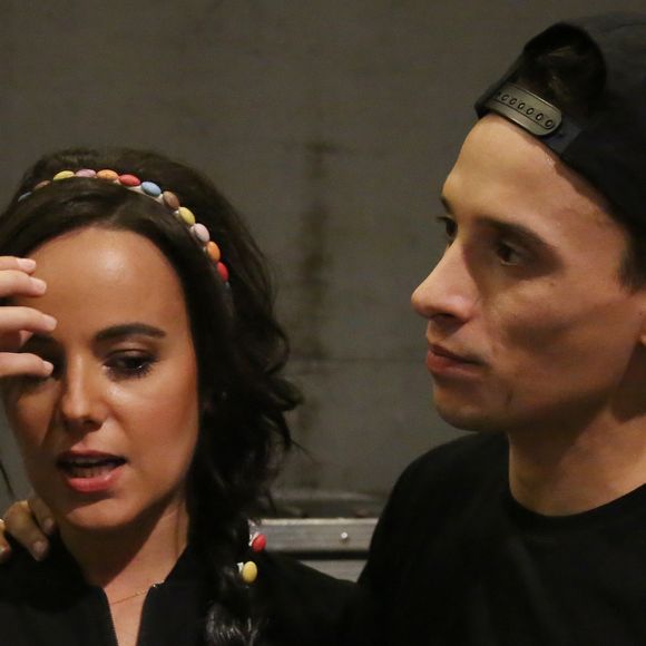 Exclusif - Alizée et son mari Grégoire Lyonnet en backstage du défilé du 21ème salon du chocolat à la porte de Versailles à Paris le 27 octobre 2015. (Denis Guignebourg / Bestimage).