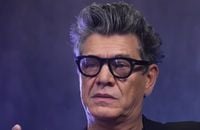 Marc Lavoine s'est mis à nu dans une vidéo de la chaîne YouYube "Legend". (Capture d'écran - YouTube - 2025)