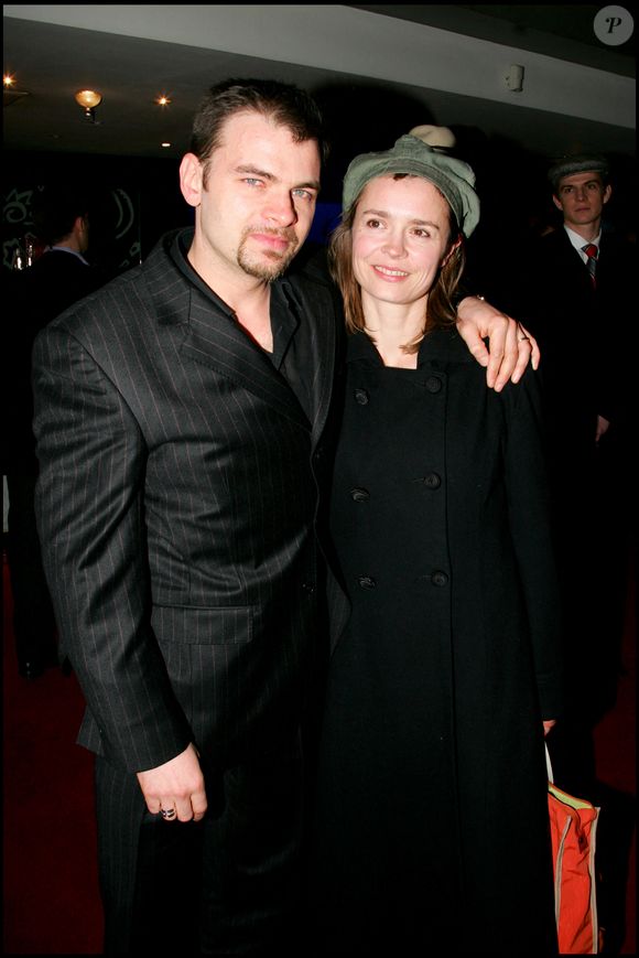 Clovis Cornillac et Caroline Proust - Première du film "Les brigades du tigre" à l'UGC Bercy.
Bestimage