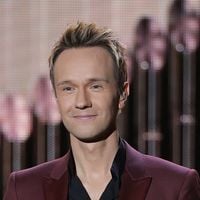 "Ils se sont même privés pour me louer une chambre de bonne" : Cyril Féraud raconte les sacrifices de ses parents avant la célébrité