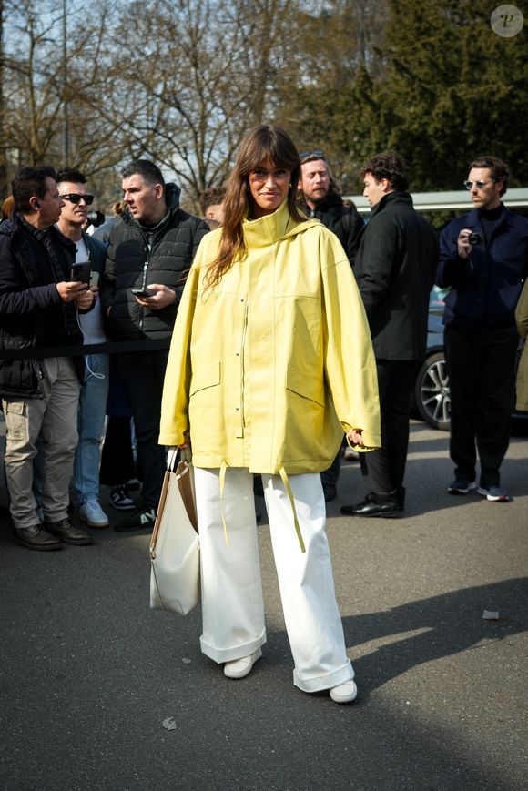 Alison Toby au Tod’s fashion show pendant la Fashion Week de Milan le 28 février 2025© Lucia Sabatelli/Bestimage