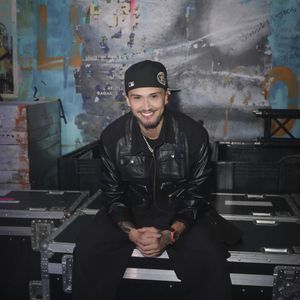 Exclusif - Billy Crawford - Pose en Backstage de la tournée « I Gotta Feeling » avec les chanteurs emblématiques des années 2000 au Dome de Paris - Paris le 04 octobre 2024 - © Jack Tribeca / Bestimage