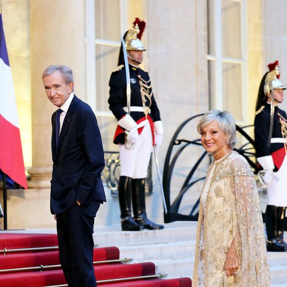 Bernard Arnault et sa femme Hélène Mercier-Arnault arrivant au dîner d'état au palais de l'Elysée à Paris en l'honneur de la visite du roi et de la reine de Belgique en France le 14 octobre 2024.

© Dominique Jacovides / Bestimage