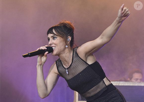 La chanteuse française Zaz se produit lors du sixième festival Metronome Prague, à Prague, en République tchèque, le 23 juin 2023. Photo : Michal Krumphanzl/CTK/ABACAPRESS.COM