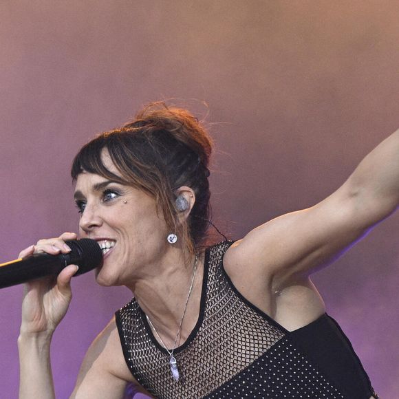 La chanteuse française Zaz se produit lors du sixième festival Metronome Prague, à Prague, en République tchèque, le 23 juin 2023. Photo : Michal Krumphanzl/CTK/ABACAPRESS.COM