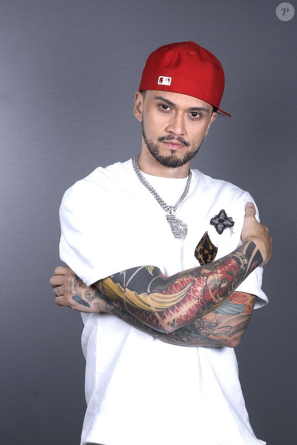Billy Crawford lors de l'enregistrement de l'émission "Le jet de luxe"  le 20 mars 2025.

© Cédric Perrin / Bestimage