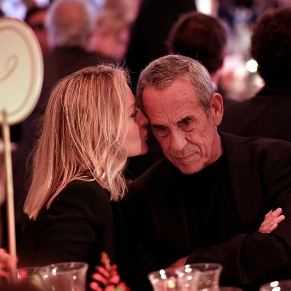 Thierry Ardisson nous a quittés après une lutte contre son cancer du foie.

Audrey Crespo-Mara et Thierry Ardisson - Soirée de gala "Heroes for Imagine" qui a permis de récolter dix millions d'euros au profit de la recherche contre les maladies génétiques à Paris.
© Dominique Jacovides / Bestimage