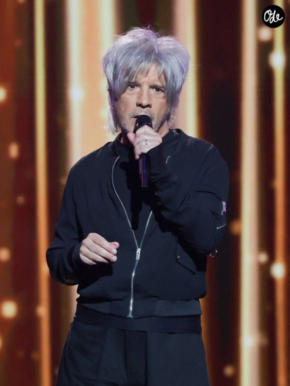 Le départ était donné au pied de la tour Eiffel, avec une arrivée prévue avenue de Paris, face au château de Versailles. 

Exclusif - Nicola Sirkis - Enregistrement du concert "Nos voix pour toutes", au profit de La fondation des femmes, à l'Adidas Arena à Paris, diffusée le 11 décembre sur TMC
© Coadic Guirec-Cyril Moreau / Bestimage