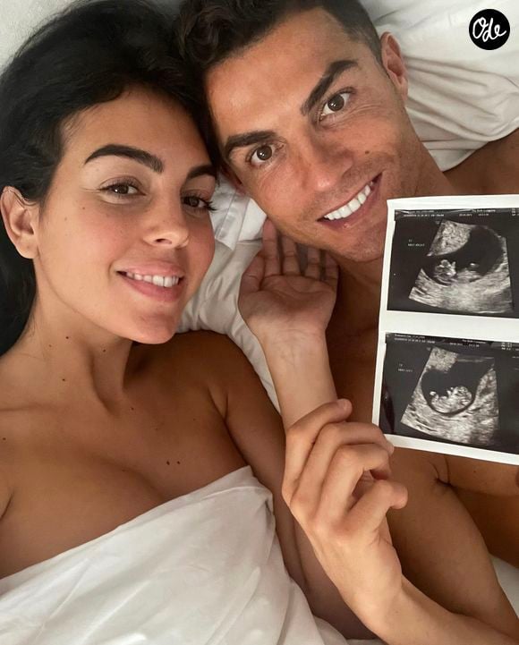 Georgina Rodríguez et Cristiano Ronaldo annoncent qu'ils attendent des jumeaux.