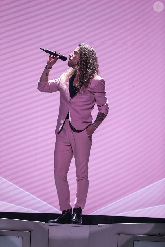 Exclusif - Julien Doré est en concert au Zenith Arena à Lille le 10 décembre 2022.
© Stéphane Vansteenkiste / Bestimage