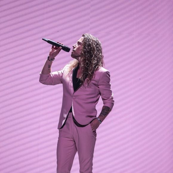 Exclusif - Julien Doré est en concert au Zenith Arena à Lille le 10 décembre 2022.
© Stéphane Vansteenkiste / Bestimage