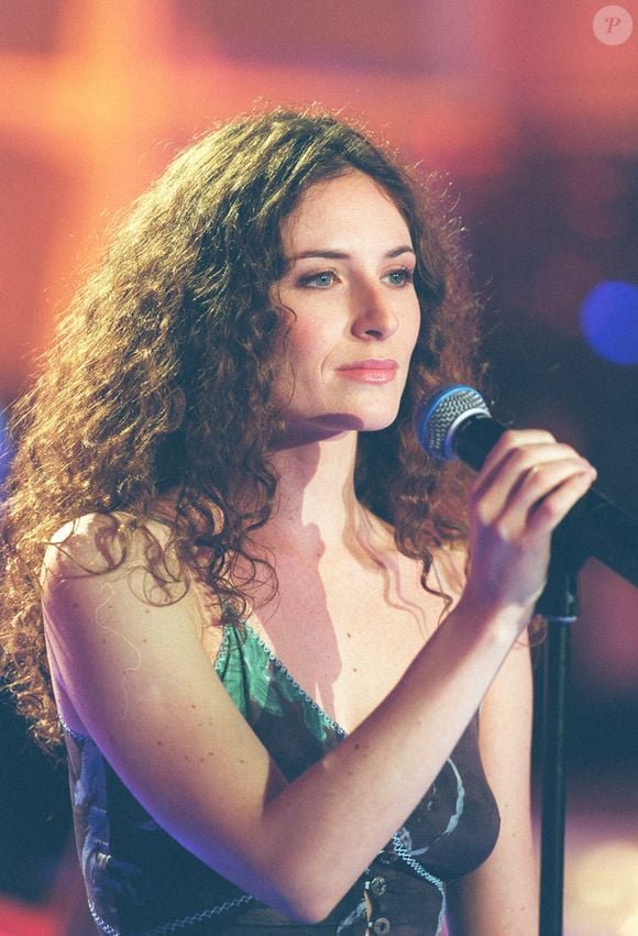 Elsa Lunghini. Photo par Max Colin/ABACAPRESS.COM