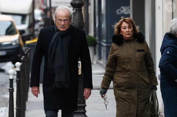 Patrick Chesnais et sa femme Josiane Stoléru - Arrivées aux obsèques de Niels Arestrup à l'Église Saint-Roch à Paris. Le 10 décembre 2024
© Christophe Clovis / Bestimage