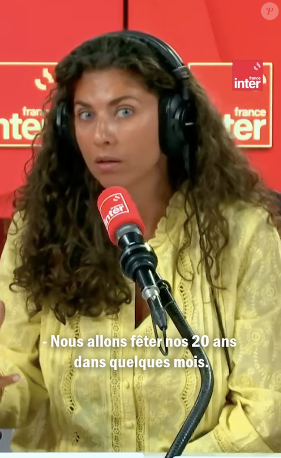 Invité de l'émission de Yasmine Oughlis, il est revenu sur sa séparation avec sa femme, suite à son coup de foudre pour un homme.

Yasmine Oughlis aux commandes de l'émission "Grand bien vous fasse" sur RTL