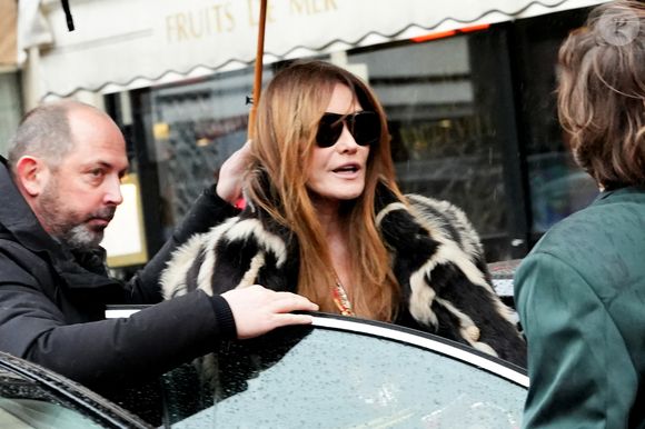 Carla Bruni au défilé Valentino "Collection Haute Couture Printemps/Eté 2025" lors de la Fashion Week de Paris (PFW), le 29 janvier 2025

© Lucia Sabatelli / Bestimage
