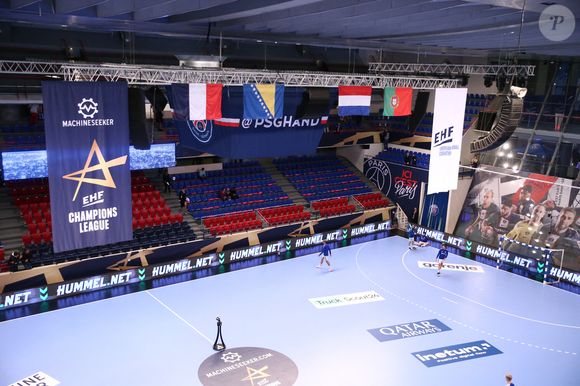Illustration du Stade Pierre de Coubertin a Paris
Logo Machineseeker EHF Champions League - EHF Champions League de Handball "PSG HB - FC Porto (32-30)" au Stade Pierre de Coubertin, le 3 novembre 2022.
©Kevin Domas / Panoramic / Bestimage