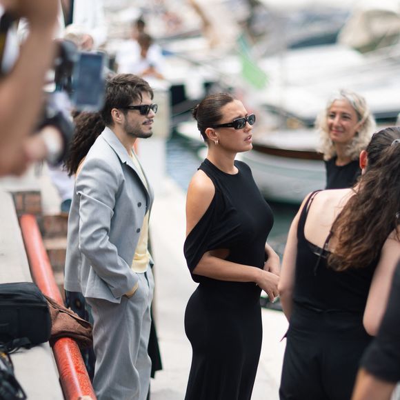 François Civil et Adèle Exarchopoulos - Arrivées au défilé de mode Jacquemus Cruise "La casa" à la Casa Malaparte à Capri. Le 10 juin 2024
© Tiziano Da Silva-Olivier Borde / Bestimage