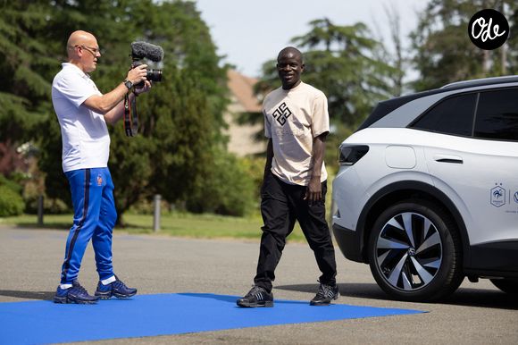 Le milieu de terrain de l'équipe de France de football, N'Golo Kanté, arrive au centre d'entraînement de la Fédération française de football (FFF) à Clairefontaine-en-Yvelines, au sud-ouest de Paris, en vue de la Coupe du monde de la FIFA 2026, le 29 mai 2026. Photo de Raphaël Lafargue/ABACAPRESS.COM