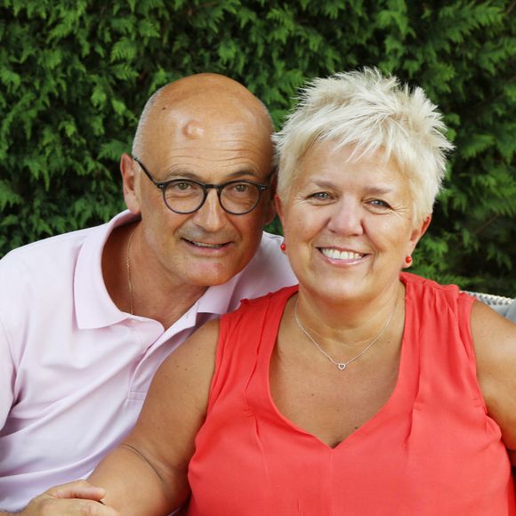 Ce 27 août 2025, Mimie Mathy a fêté ses 20 ans de mariage avec Benoist

Benoist Gerard et sa femme Mimie Mathy posent lors d'un photocall dans le cadre du 9e Festival du film d'Angoulême à Angoulême, France, le 26 août 2016. Photo by Jerome Domine/ABACAPRESS.COM