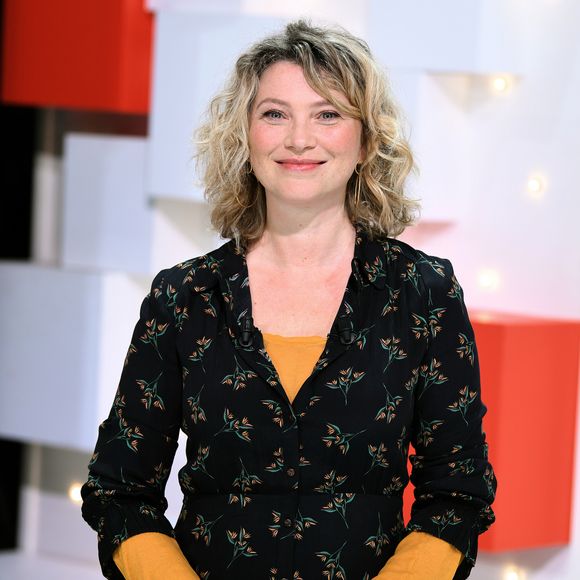 Exclusif - Cécile Bois - Enregistrement de l'émission "Vivement Dimanche prochain" au studio Gabriel à Paris, présentée par M.Drucker et diffusée le 28 avril 2019 sur France 2. Le 10 avril 2019
© Guillaume Gaffiot / Bestimage