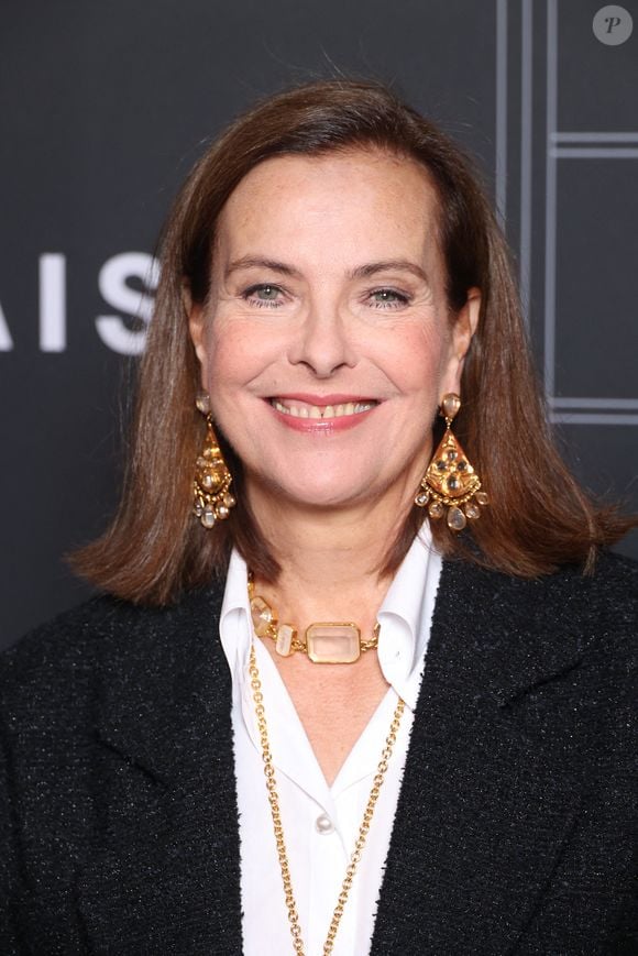 Carole Bouquet assiste à la première parisienne de la série dramatique de mode Apple TV+ "La Maison" à Elysees Biarritz à Paris, France, le 12 septembre 2024. Photo par Jerome Dominé/ABACAPRESSCOM
