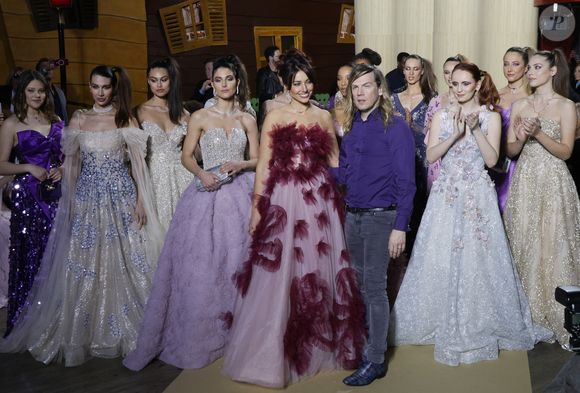 Elena Faliez (Miss île de France 2023), Delphine Wespiser (Miss France 2012), Christophe Guillarmé et Agatha Maksimova - Célébrités au défilé Christophe Guillarmé "Collection Prêt-à-Porter Automne/Hiver 2025-2026" lors de la Fashion Week au Balajo à Paris le 5 mars 2025. © Coadic Guirec/Bestimage