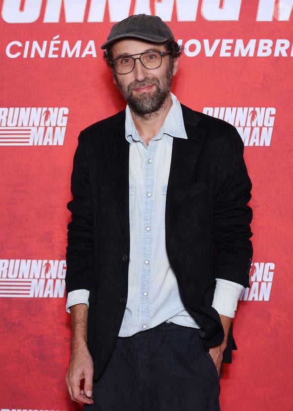 A tel point qu'il a participé au film d'un grand réalisateur avec qui il a lien tout particulier.

Thomas Bangalter lors de la première de Running Man au cinéma UGC Ciné Cité Bercy à Paris le 3 novembre 2025.

© Denis Guignebourg / Bestimage