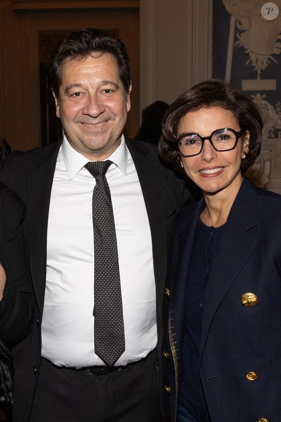 Exclusif -  Laurent Gerra et Rachida Dati - Laurent Gerra reçoit la légion d’honneur de la part du grand chancelier F. Lecointre en présence de la première dame, B. Macron au Palais de la Légion d'honneur à Paris le 29 septembre 2025. © Cyril Moreau/Bestimage