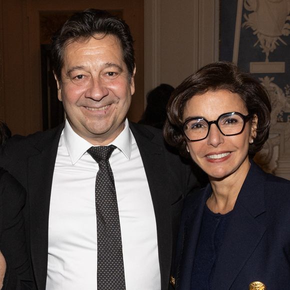 Exclusif -  Laurent Gerra et Rachida Dati - Laurent Gerra reçoit la légion d’honneur de la part du grand chancelier F. Lecointre en présence de la première dame, B. Macron au Palais de la Légion d'honneur à Paris le 29 septembre 2025. © Cyril Moreau/Bestimage
