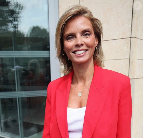 Exclusif - Sylvie Tellier - Les célébrités quittent les studios de RTL à Neuilly-sur-Seine, le 10 septembre 2024. 
© Jonathan Rebboah / Panoramic / Bestimage